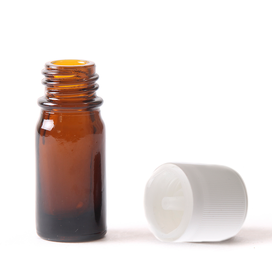 5 ml amberkleurige glazen Boston ronde fles (met witte 18 mm kindveilige verzegelde doppen)