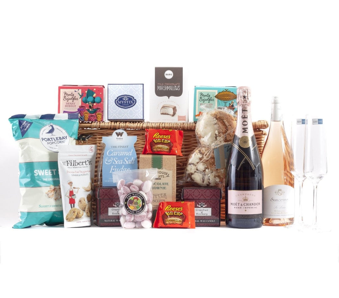 Be My Valentine Hamper | Deluxe - Mystic Moments UK