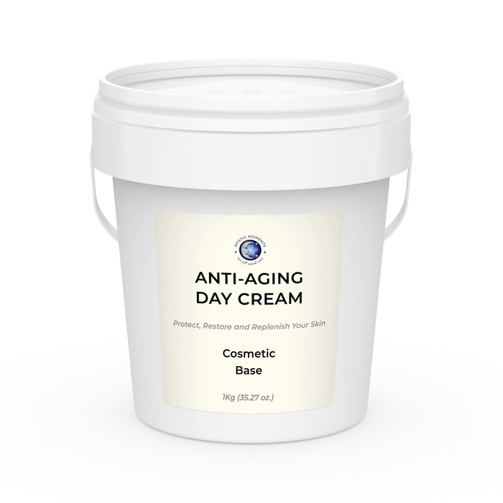 Crema da giorno antietà - Base botanica per la cura della pelle