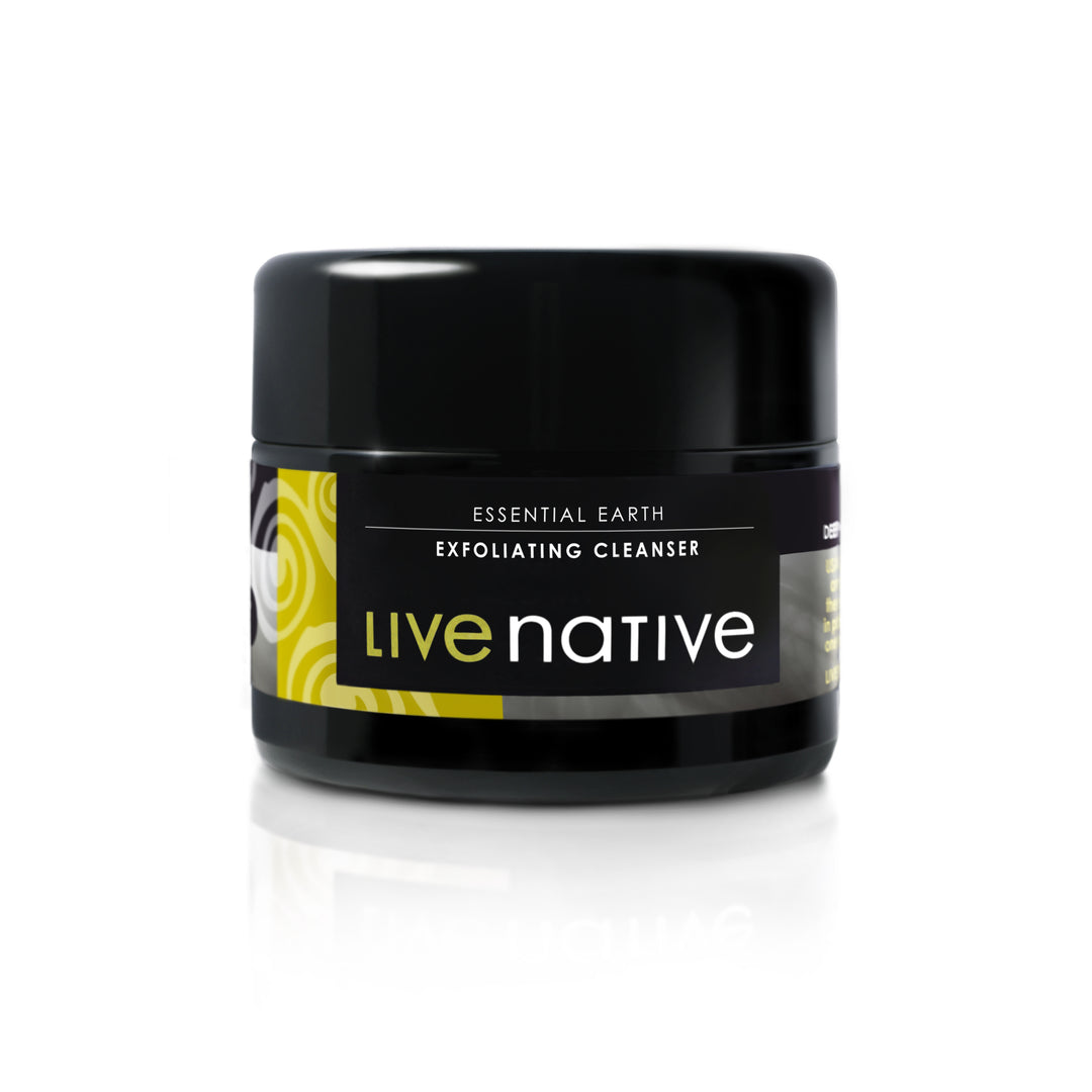 Live Native | Essential Earth Peeling-Reiniger mit Kamille