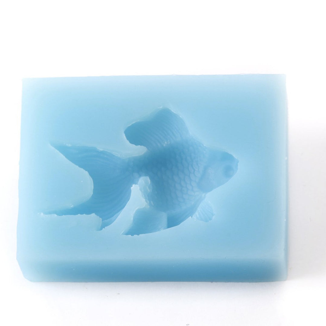 Fondant Icing Cake Decorating Silicone Fish Shape Mould Q0001 - Mystic Moments UK