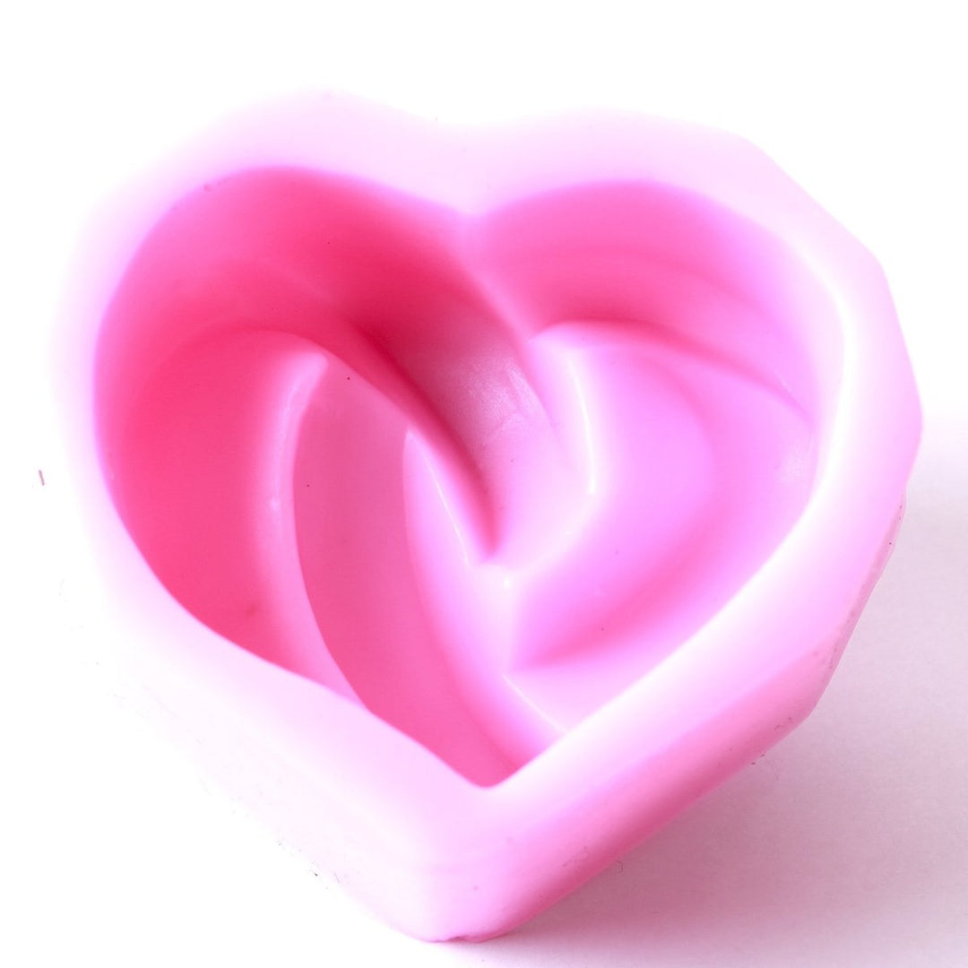 Knotted Heart Silicone Soap Mould R0073 - Mystic Moments UK